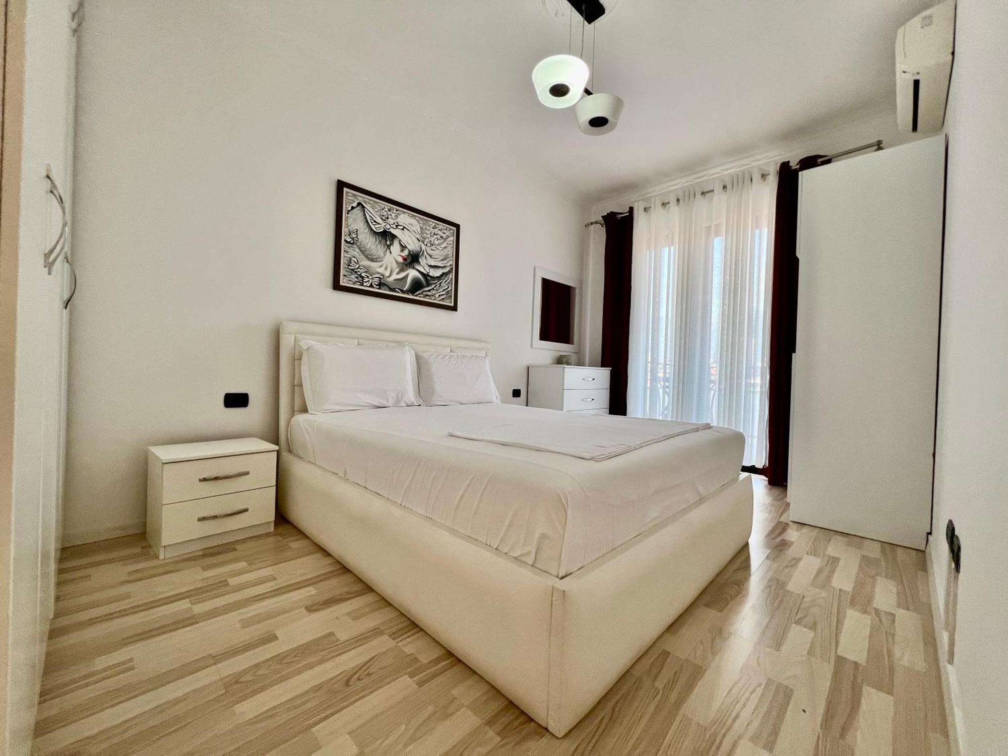 Downtown Grand Comfort Tirana Zewnętrze zdjęcie