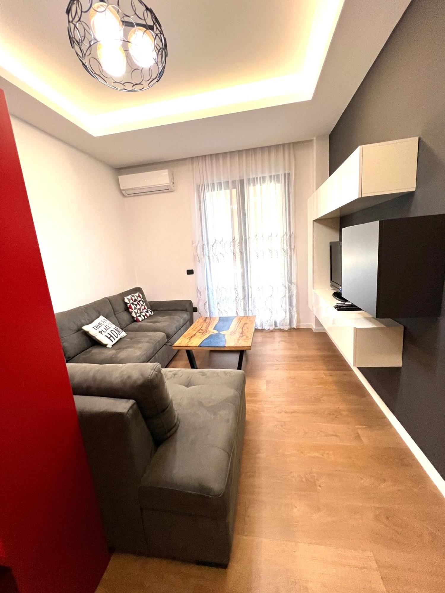Downtown Grand Comfort Tirana Zewnętrze zdjęcie