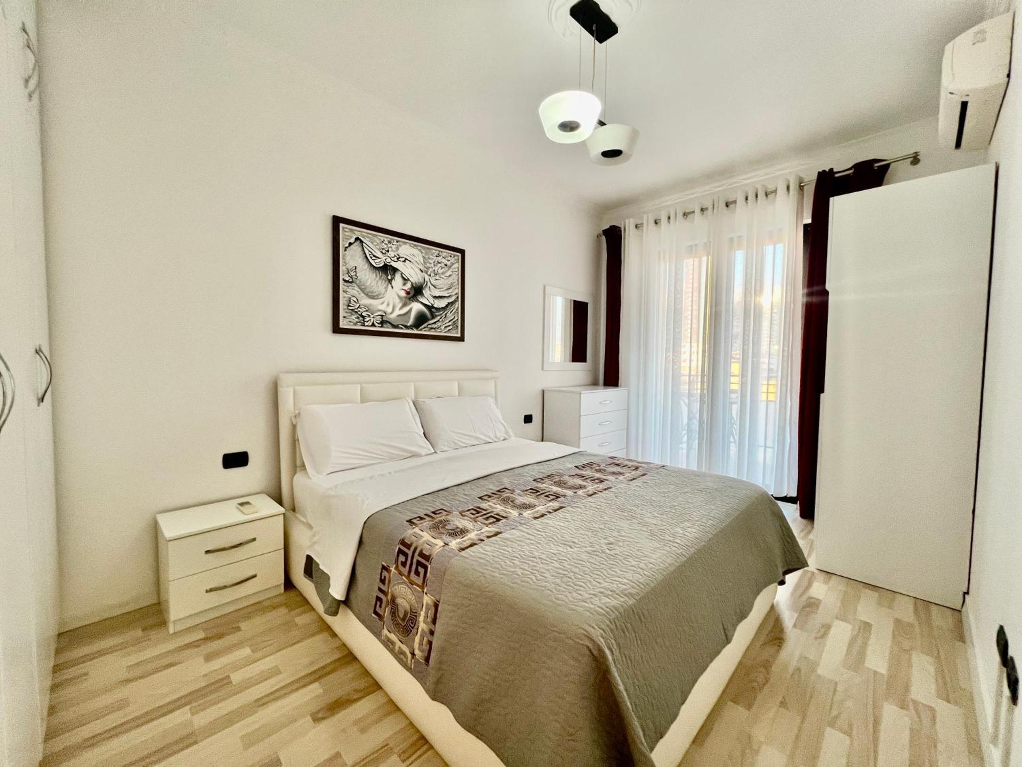 Downtown Grand Comfort Tirana Zewnętrze zdjęcie